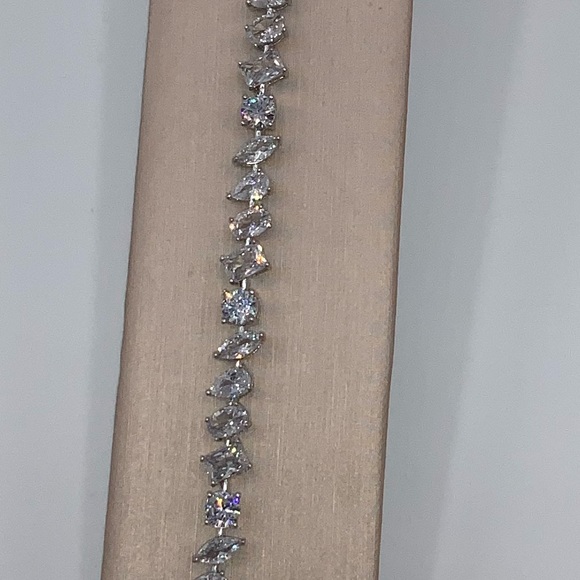 14ct Multi-Stone Tennis Bracelet - Picture 14 of 16